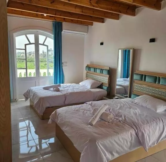 پانسیون Panorama