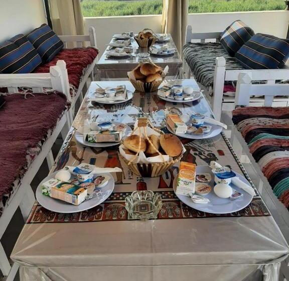 پانسیون Panorama