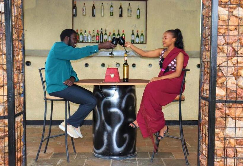 پانسیون Saba Holiday Homes