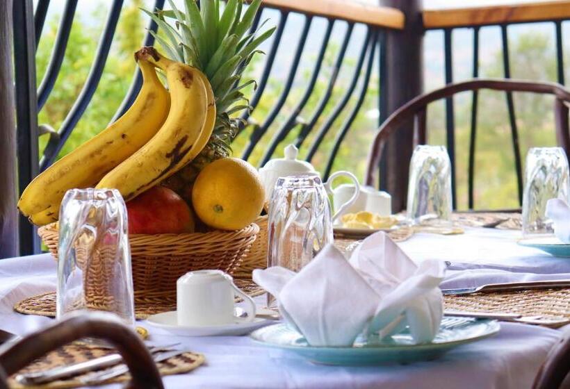 پانسیون Saba Holiday Homes