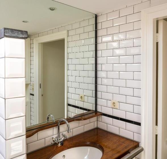 פנסיון Studio 0222