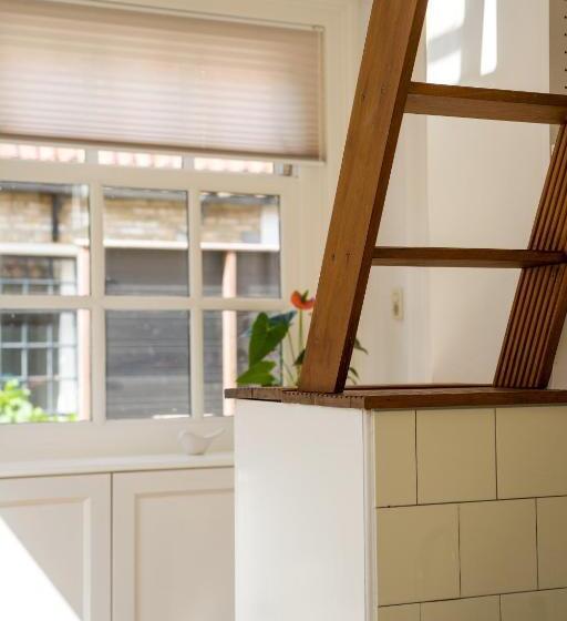 פנסיון Studio 0222