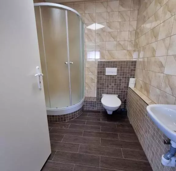 Majatalo Studio Carolina