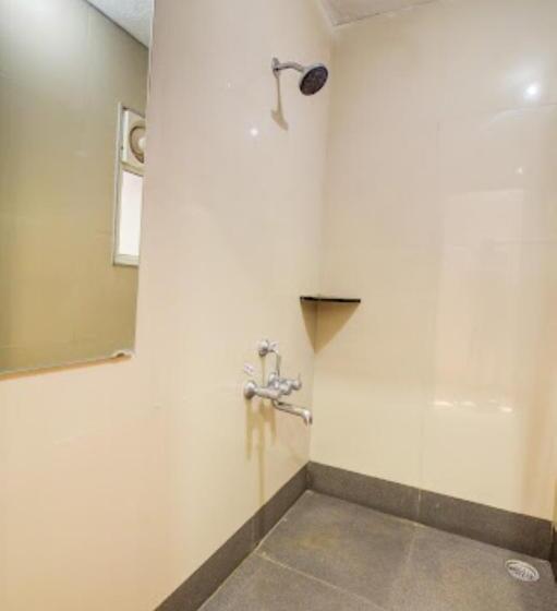 Prakruti Ayurvedic Health Resort,sarkhal