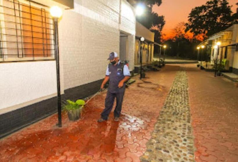 Prakruti Ayurvedic Health Resort,sarkhal