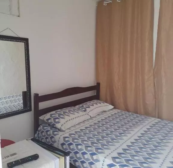 Retkeilymaja Pousada Point Da Nanda