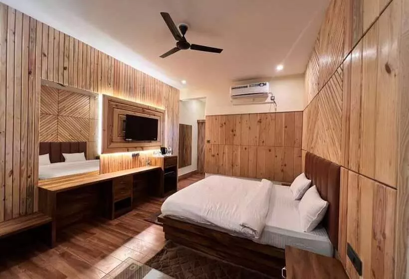 Anant Vilas Resort