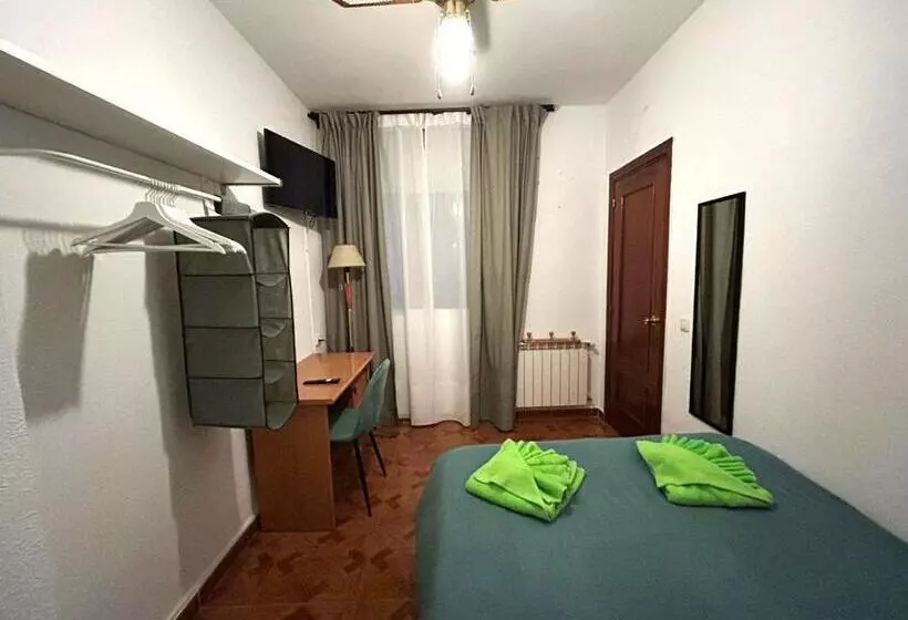 تختخواب و صبحانه Habitaciones Figueroa