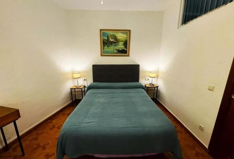 تختخواب و صبحانه Habitaciones Figueroa