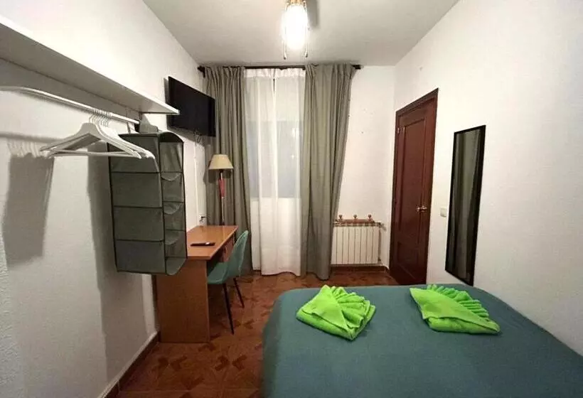 تختخواب و صبحانه Habitaciones Figueroa