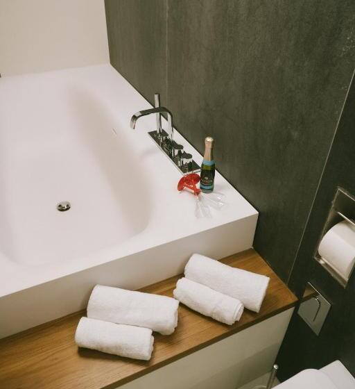 ベッドアンドブレックファースト Suave Luxury Room