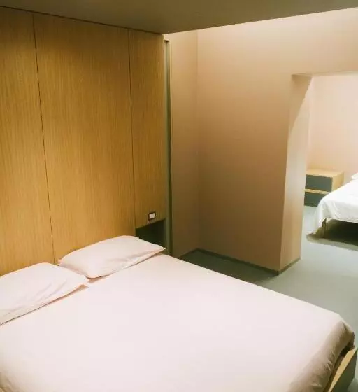 ベッドアンドブレックファースト Suave Luxury Room