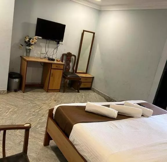 Hotel Baga Empire
