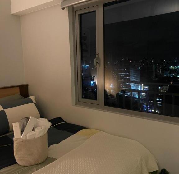 Era Suites Staycation At Quezon City