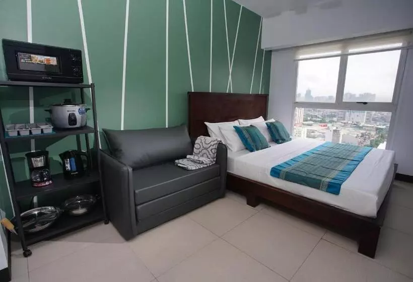 Goldland Millenia Suites 3020