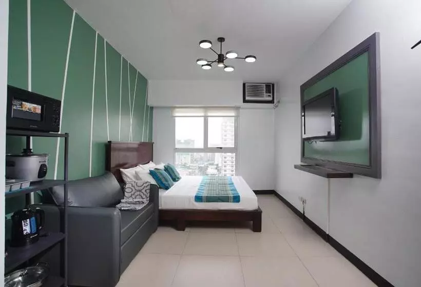 Goldland Millenia Suites 3020