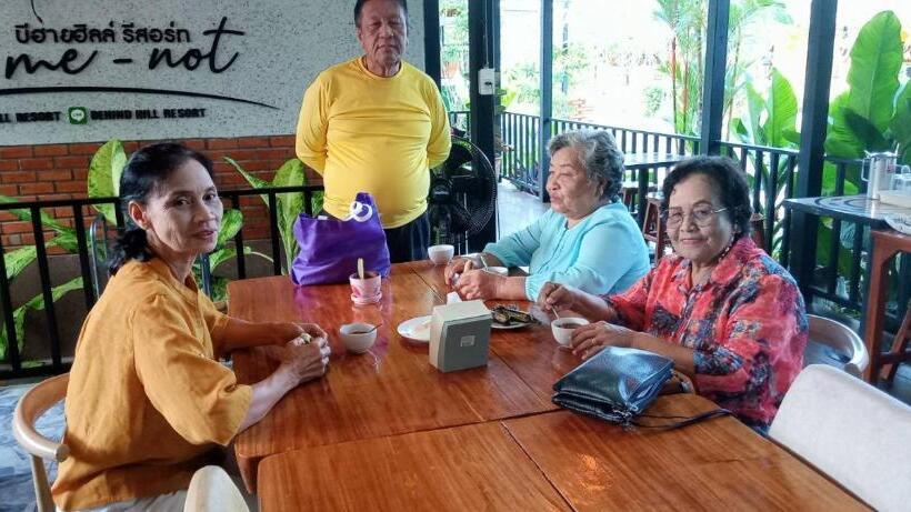 Hôtel บีฮายฮิลล์ รีสอร์ต