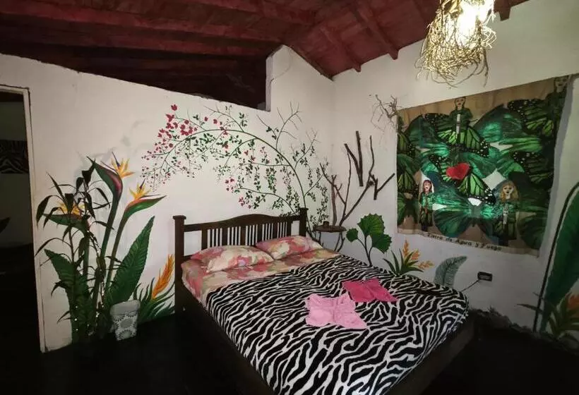 ホテル Eco Hostal Tierra De Agua Y Fuego