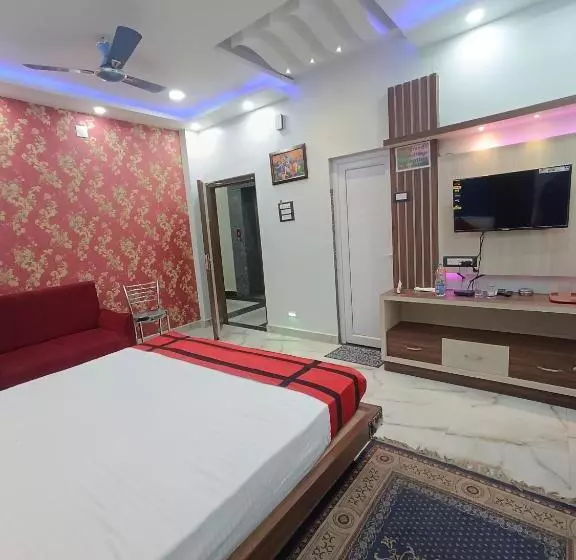 ホテル G P Guest House And Banquet Hall