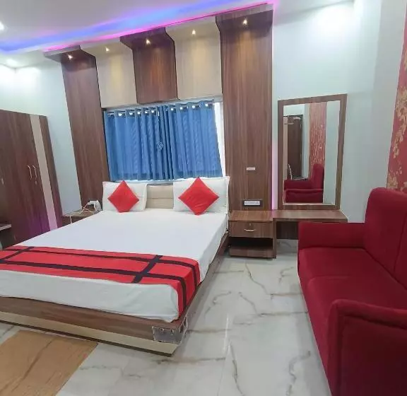 ホテル G P Guest House And Banquet Hall