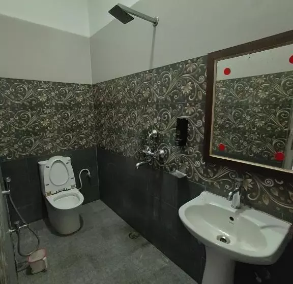 ホテル G P Guest House And Banquet Hall