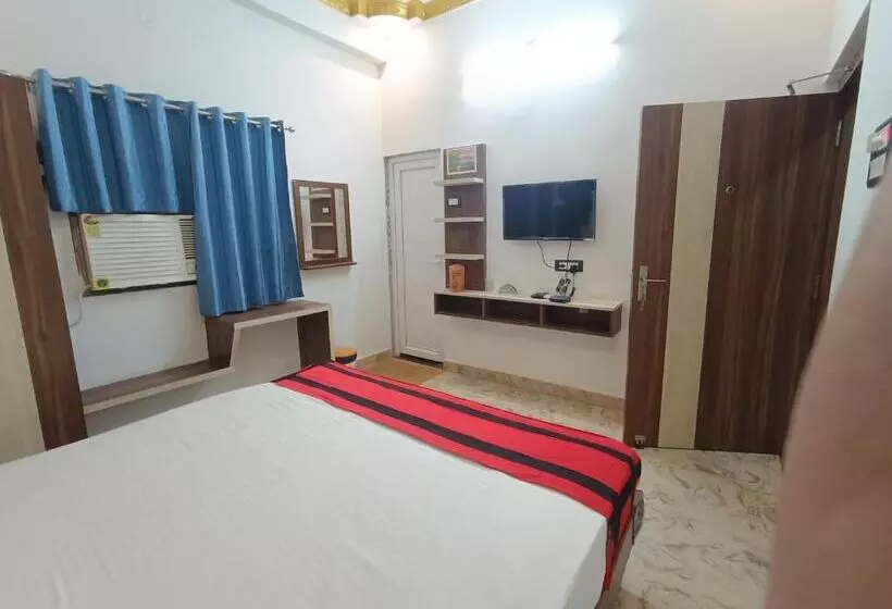 ホテル G P Guest House And Banquet Hall