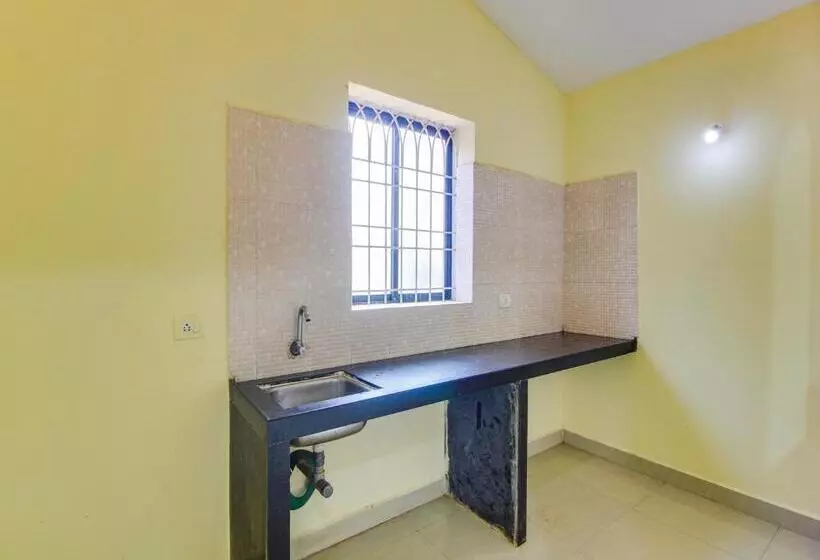Hotelli Oyo 8199 Guddan Holiday