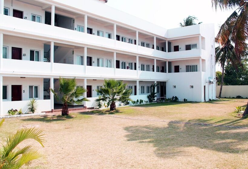 בית מלון כפרי Paradise Resort Katembe