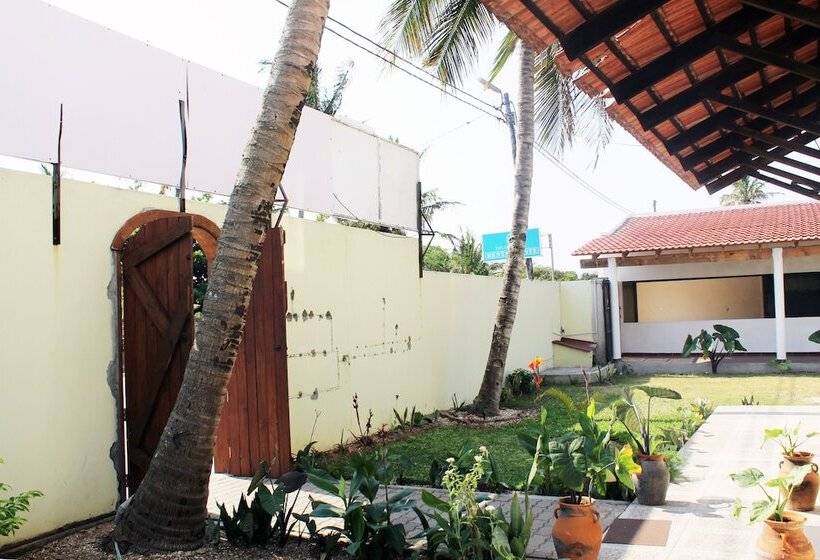 בית מלון כפרי Paradise Resort Katembe