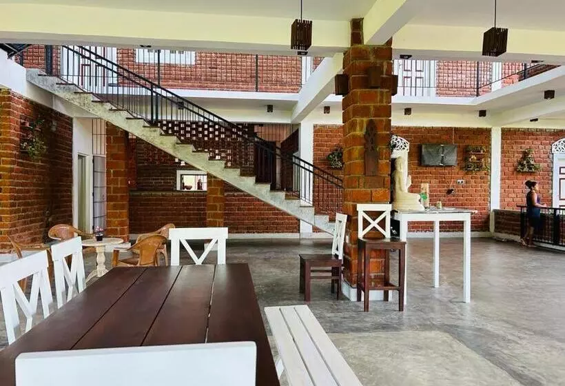 هتل Sky 14 Resort Yala