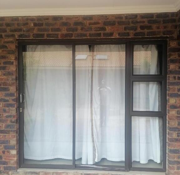 فندق The Wild Pig Lodge