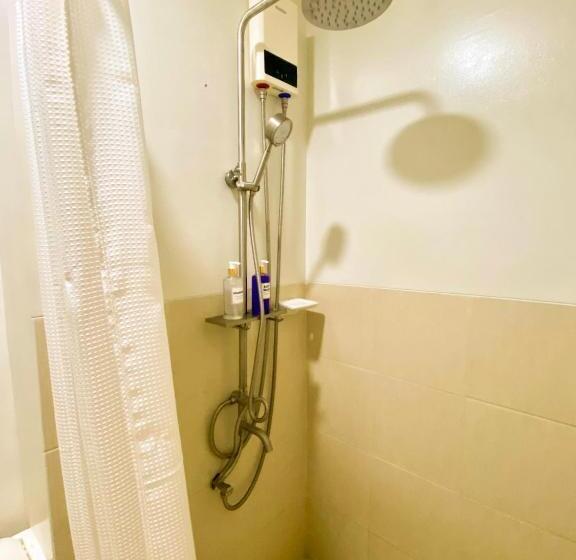 پانسیون Agape Rentals In Trees Residences