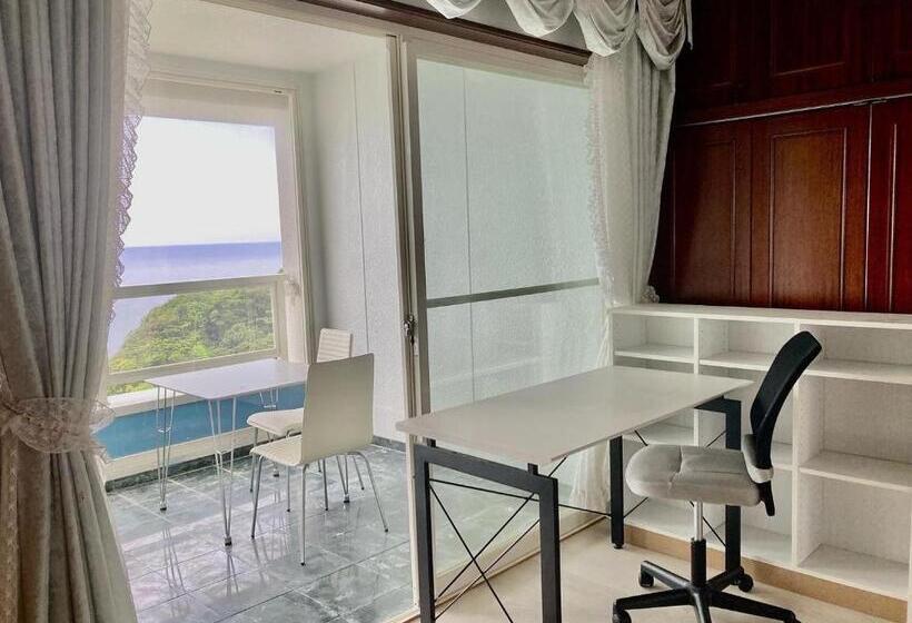 פנסיון Sunset Hills   Vacation Stay 21373v