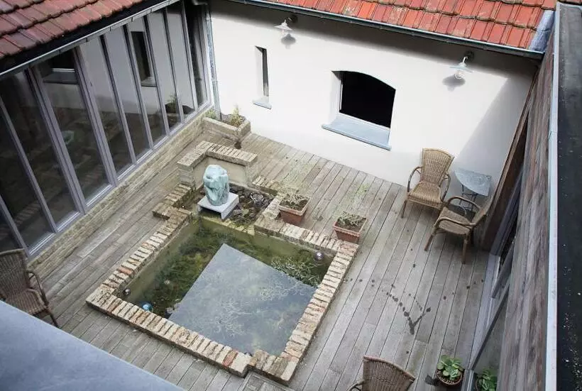 Poëziehotel Surplace   15 Min Van Pairi Daiza & Zoning Ghislenghien