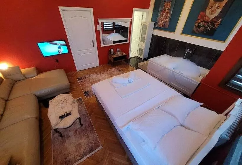 Sari Kosk Butik Otel