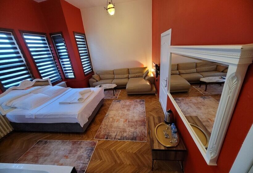 Sari Kosk Butik Otel