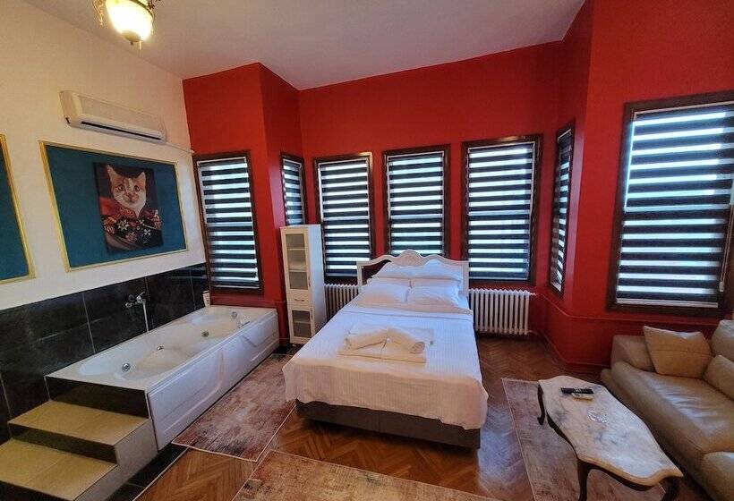 Sari Kosk Butik Otel