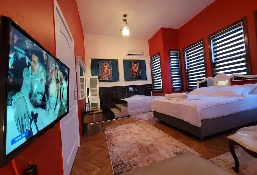 Sari Kosk Butik Otel