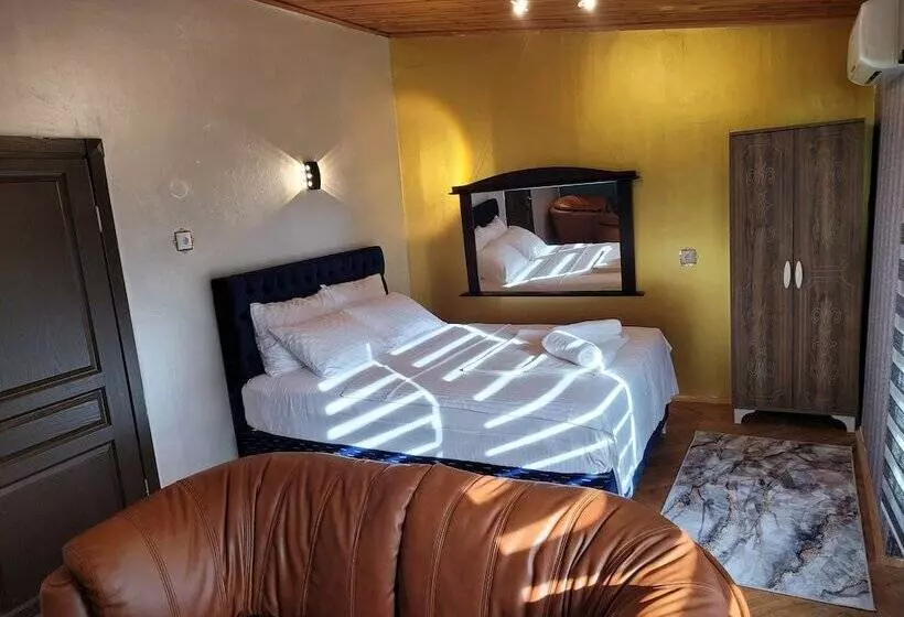 Sari Kosk Butik Otel