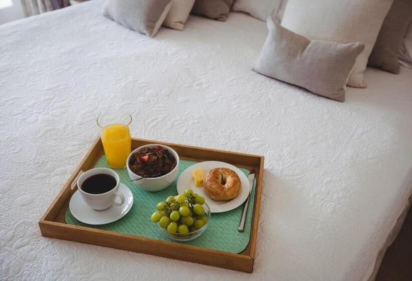 Starfish Pattaya Bed And Breakfast