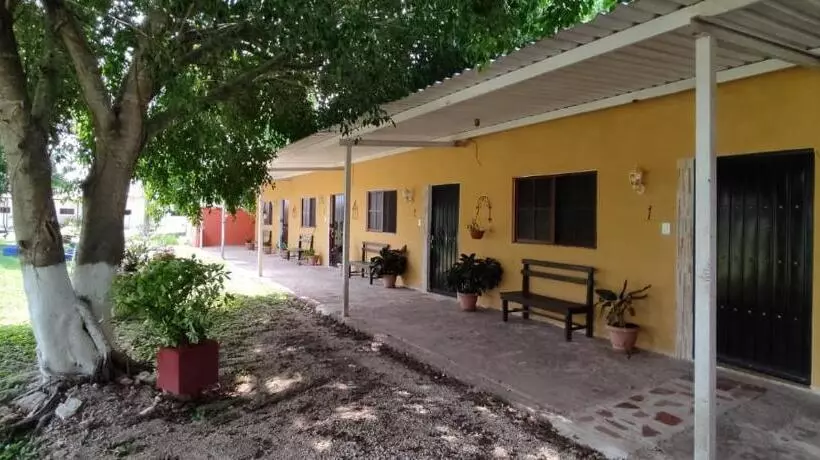ユースホステル Posada Barahona