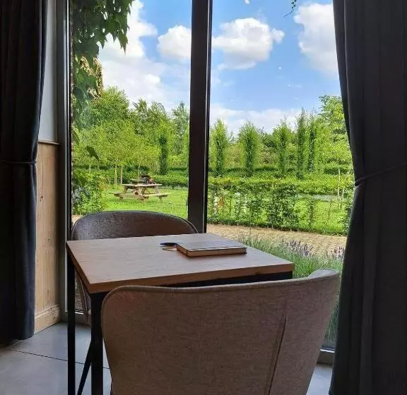 Aamiaismajoitus (B&B) D&d Domein Den Buiten