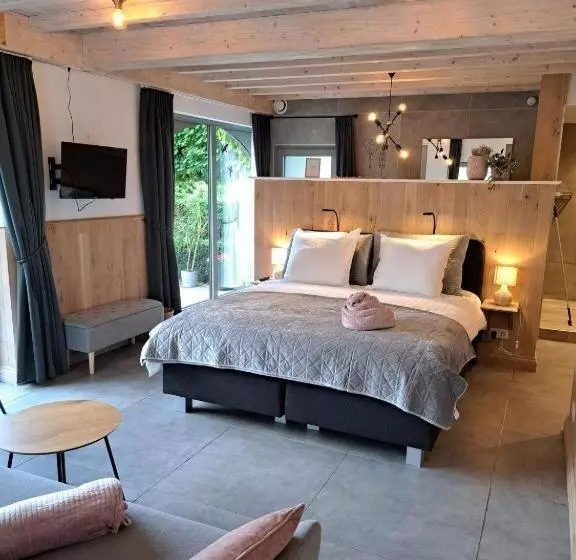 Aamiaismajoitus (B&B) D&d Domein Den Buiten