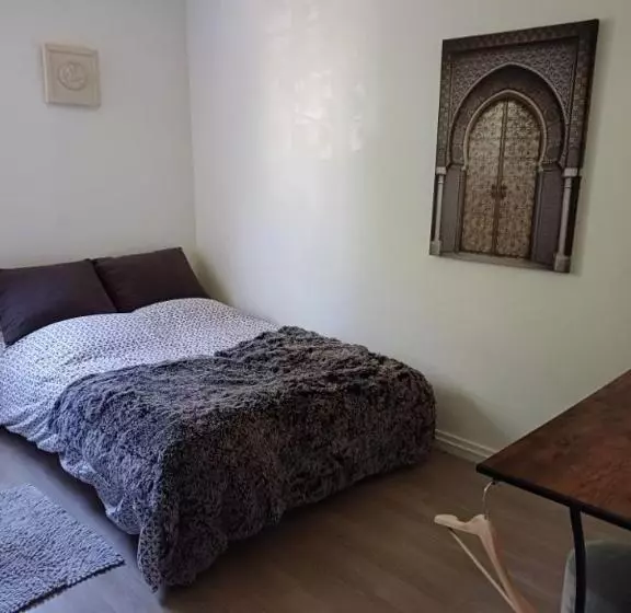 ベッドアンドブレックファースト Chambre Au Kremlin Bicêtre
