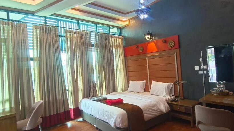 Changrojresortkaengkhoi