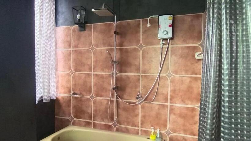 Changrojresortkaengkhoi