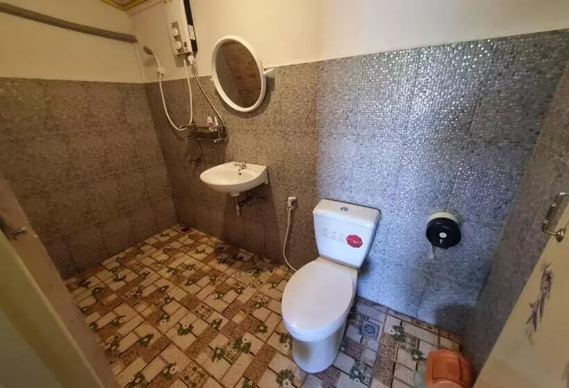 Hotelli บ้านสวน คุณอารี รีสอร์ท