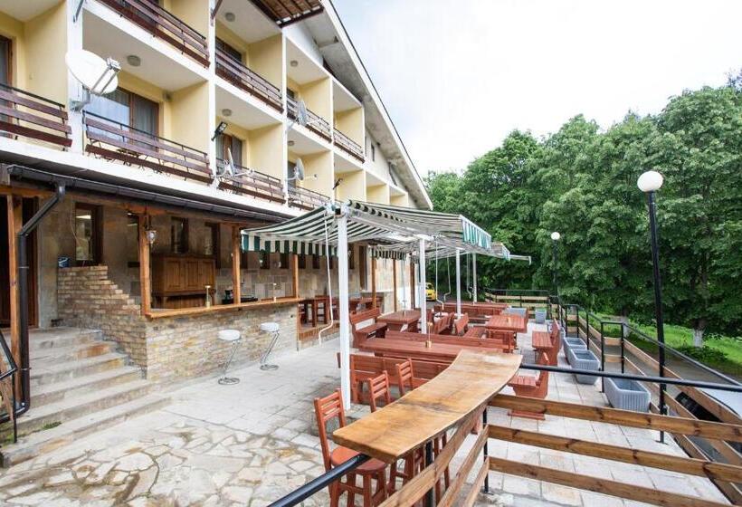 ホテル комплекс златна кошута