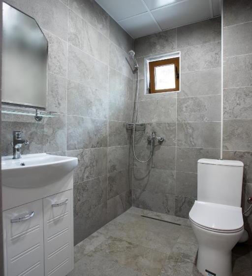 ホテル комплекс златна кошута