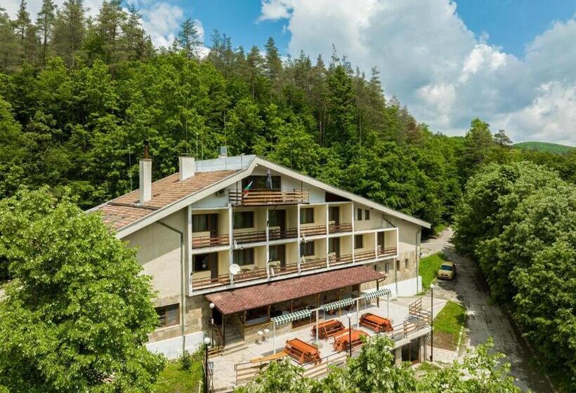 ホテル комплекс златна кошута